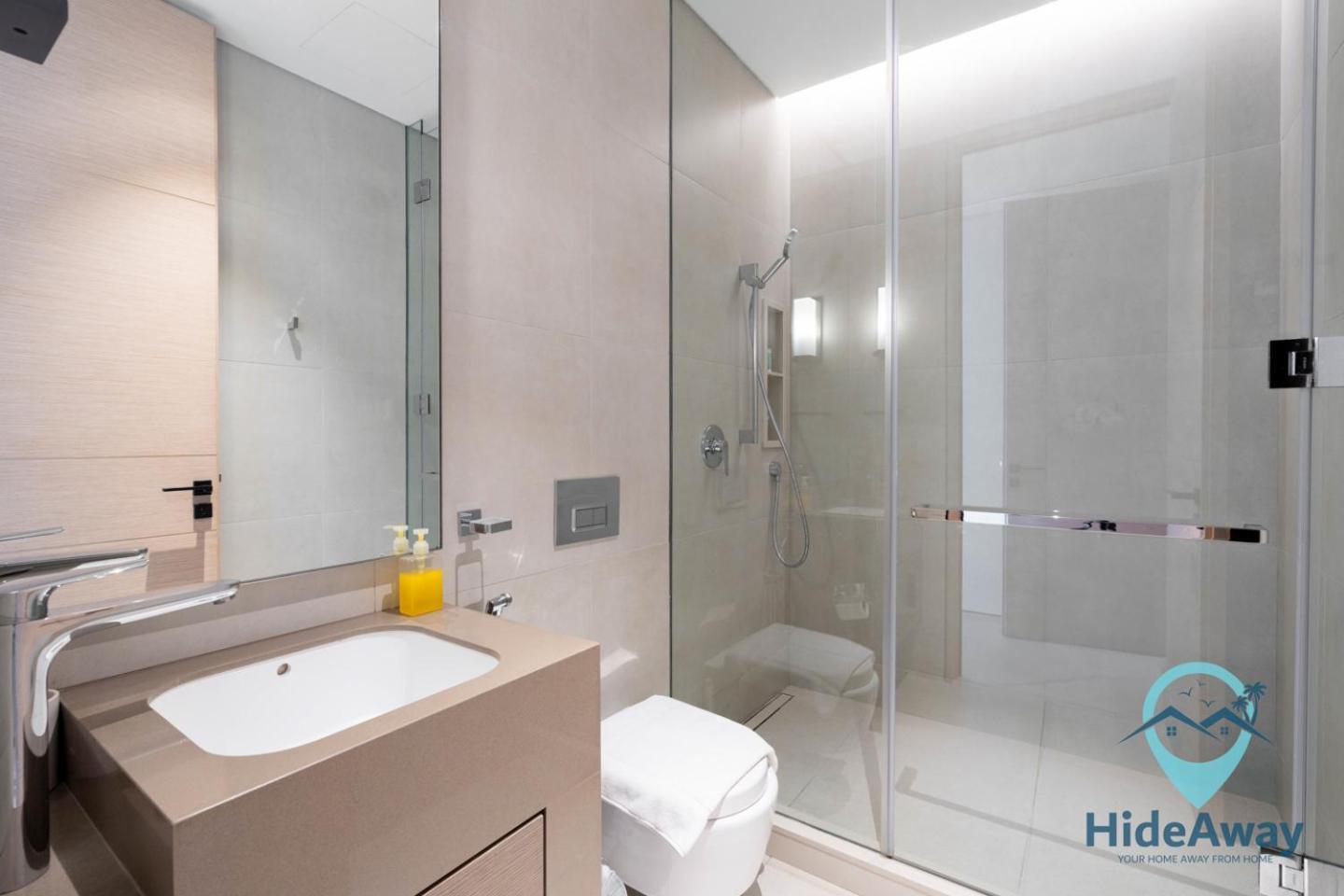 3br Seaview Jbr Address